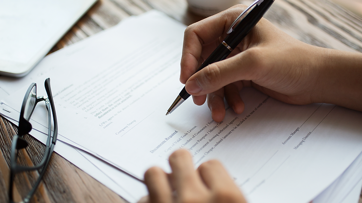 Ator contratado como PJ não obtém vínculo de emprego com emissora de TV